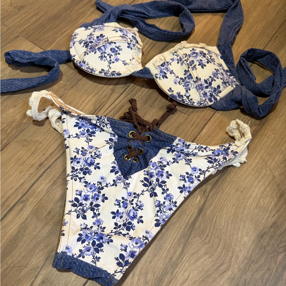 Beach Bunny Denim sweet emotion